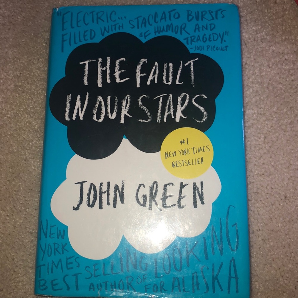 Hard Cover The fault in our stars
